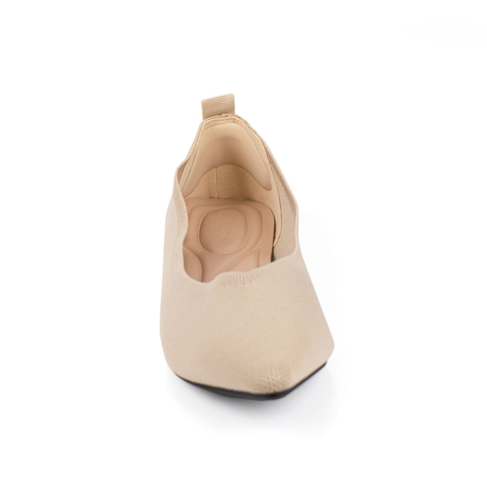 Foot Petals khaki back of heel cushions in tan shoe #color_khaki-3-pairs